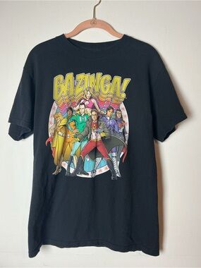 ‘Bazinga!’ Graphic Tee Size M